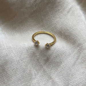 Esmé Ring